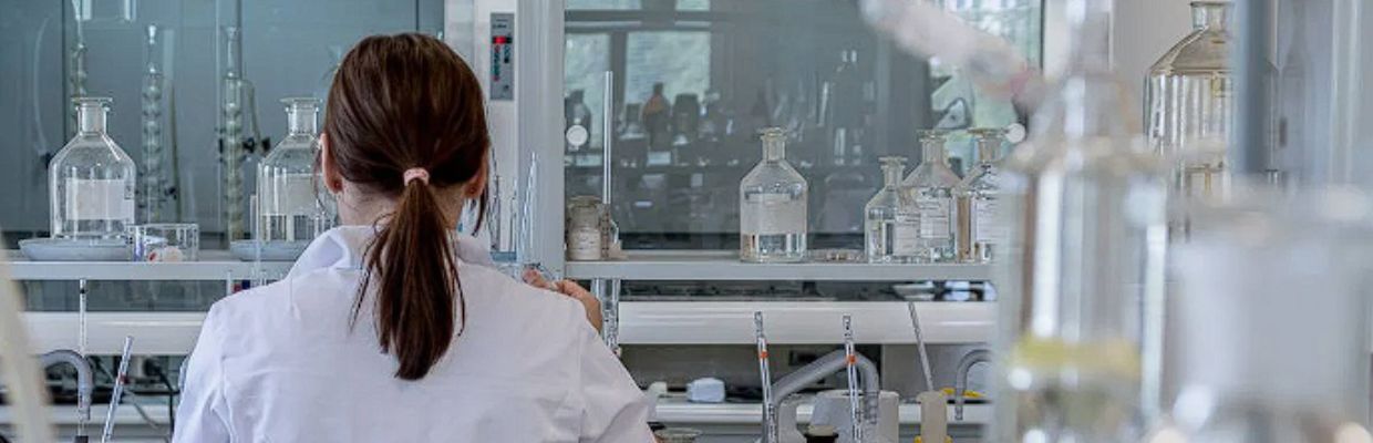 Medicamentele antiacide: Cand sa apelam la ele, ce trebuie sa stim inainte de a le folosi