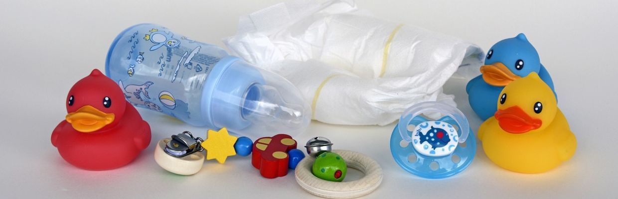 Suzetele pentru bebelusi: Cand se recomanda, cum pot afecta dantura, contraindicatii
