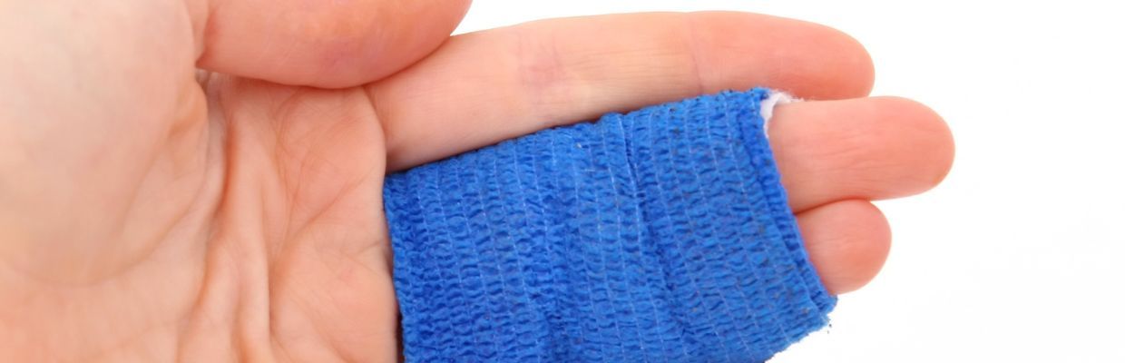 Util: Cum sa aplici sau sa indepartezi corect plasturii medicali