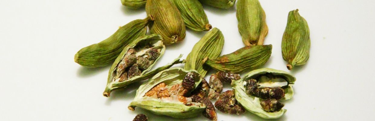 Cardamom: condimentul care te ajuta sa slabesti si sa-ti imbunatatesti digestia