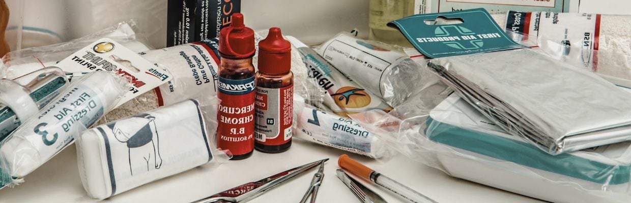 Comprese medicale: tipuri, utilizari, cum le alegi, reguli de aplicare