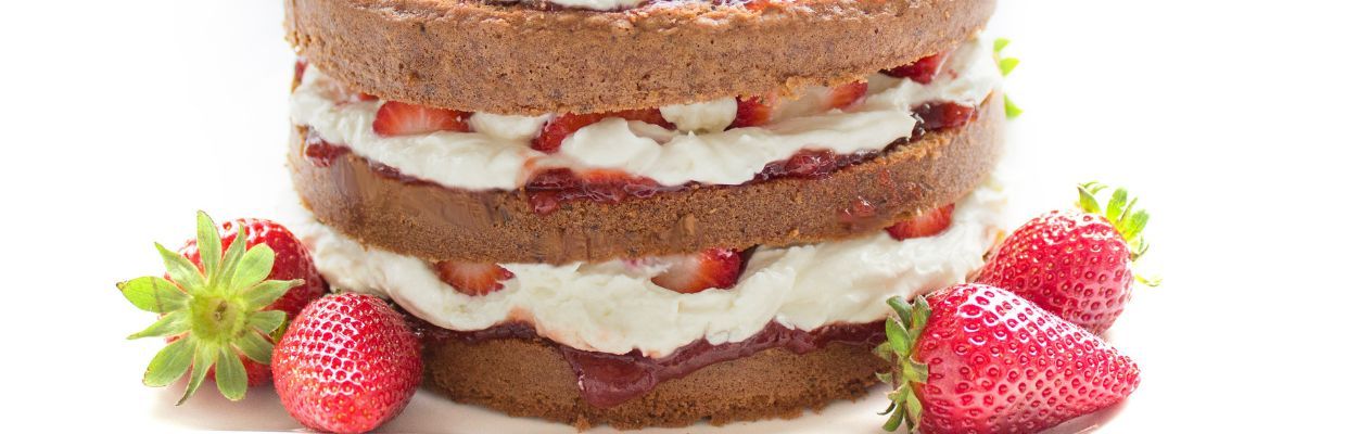 Nutritie sanatoasa: Pericolele ascunse ale prajiturilor si deserturilor procesate