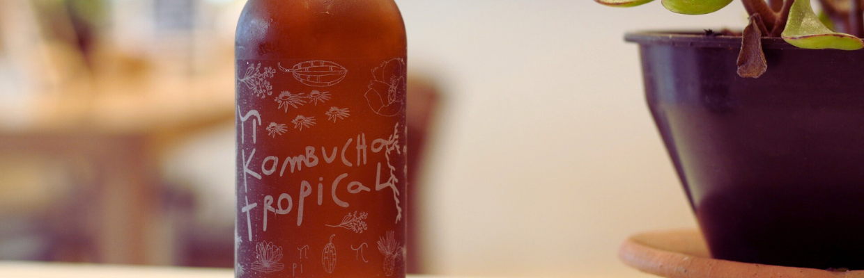 Kombucha: ce este, cum se prepara si care sunt beneficiile pentru sanatate
