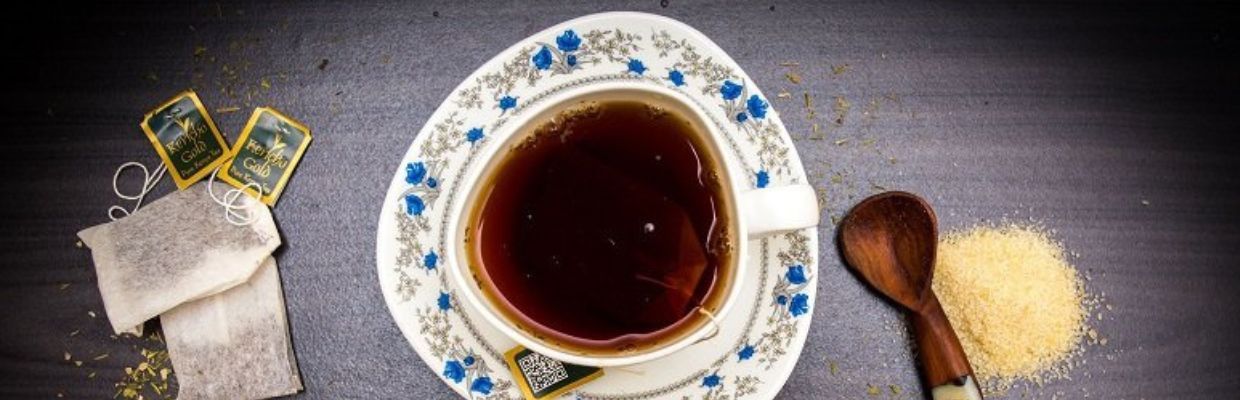 Nutritie: Cum te ajuta ceaiul de sunatoare in diete si episoadele de insomnie