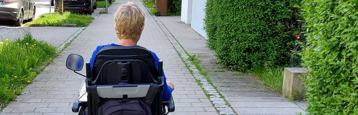 Terapia Vojta: ce este, cum se realizeaza si ce beneficii are pentru copiii cu tulburari motorii