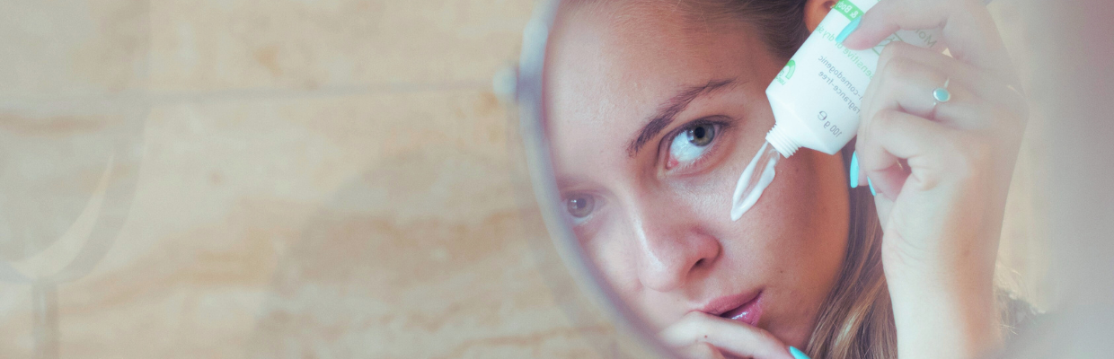 Util: Cum sa alegi corect produsele dermatocosmetice pentru demachiere