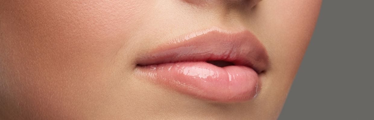 Cheilita angulara: cum apare, preventie si tratament