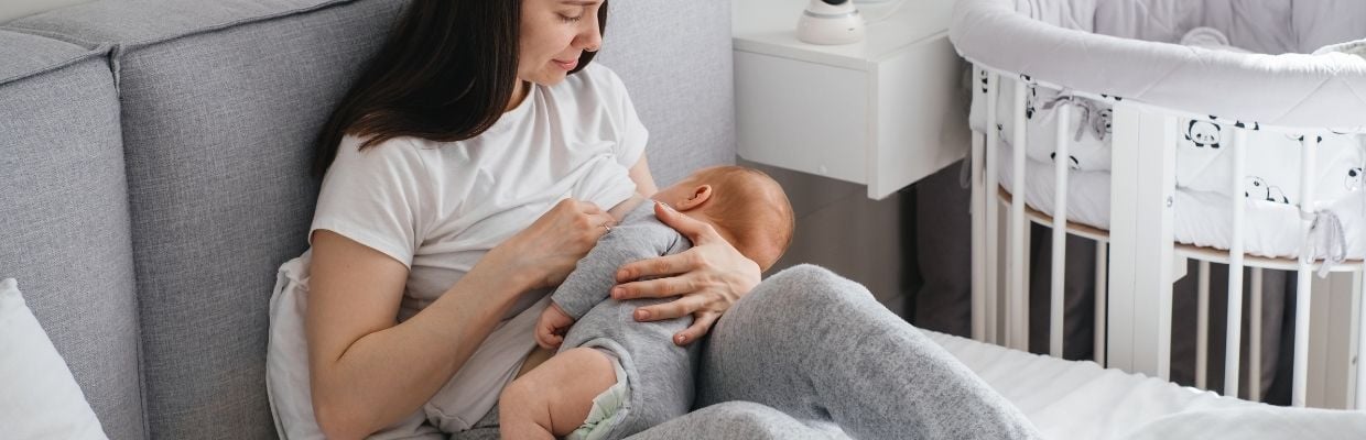 Hipogalactia sau lipsa laptelui matern: De ce apare si cum se trateaza