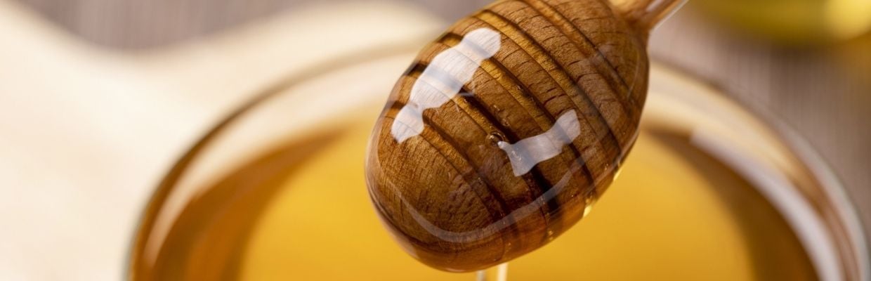 Mierea: Tipuri de miere, beneficii pentru imunitate, contraindicatii