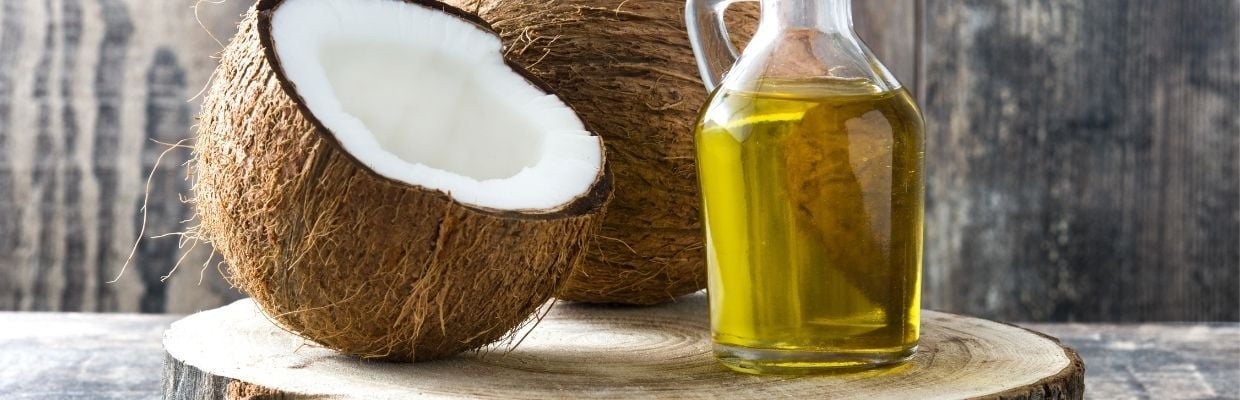 Ulei de cocos: beneficii, utilizare si motive sa il folosesti
