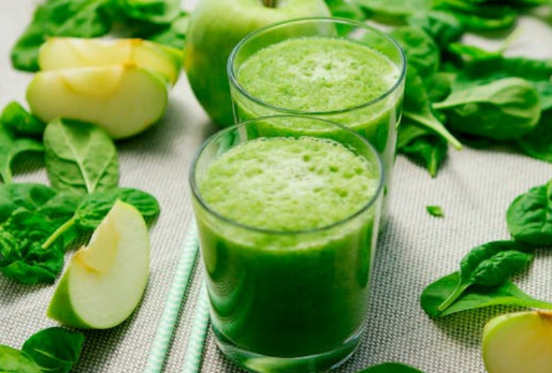 Digestie sanatoasa:  Cum sa alegi corect combinatiile  de fructe si legume in smoothie-uri