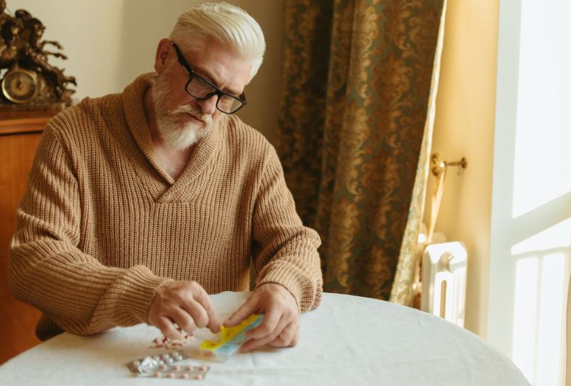 Necesarul zilnic de proteine la vârstnici: cum previi slăbirea musculară și malnutriția