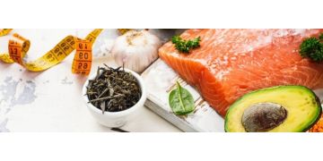 Dieta ketogenica: ghid complet, beneficii clinice si riscuri in starea de cetoza 