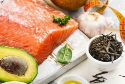Dieta Ketogenica: beneficii si riscuri ale acestei diete cu continut redus de carbohidrati