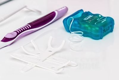 Igiena orala: Cum ajuta ata dentara in prevenirea aparitiei cariilor