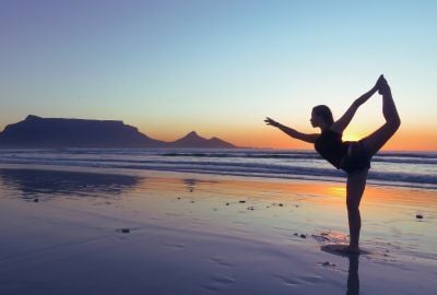 YOGA: Beneficiile pentru organism si psihic, contraindicatii