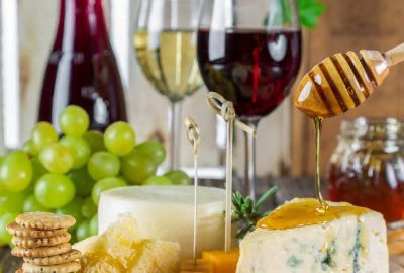 Vinul rosu: Beneficii ale consumului moderat, contraindicatii de consum