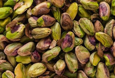 Nutritie: Beneficiile consumului de fistic pentru ochi si piele
