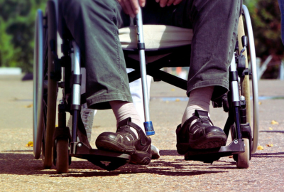 Tetraplegia: De ce apare boala, cum se poate evita, tipuri de tratament