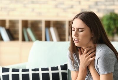 Astmul Bronsic : Simptome, cauze, tratament, preventie