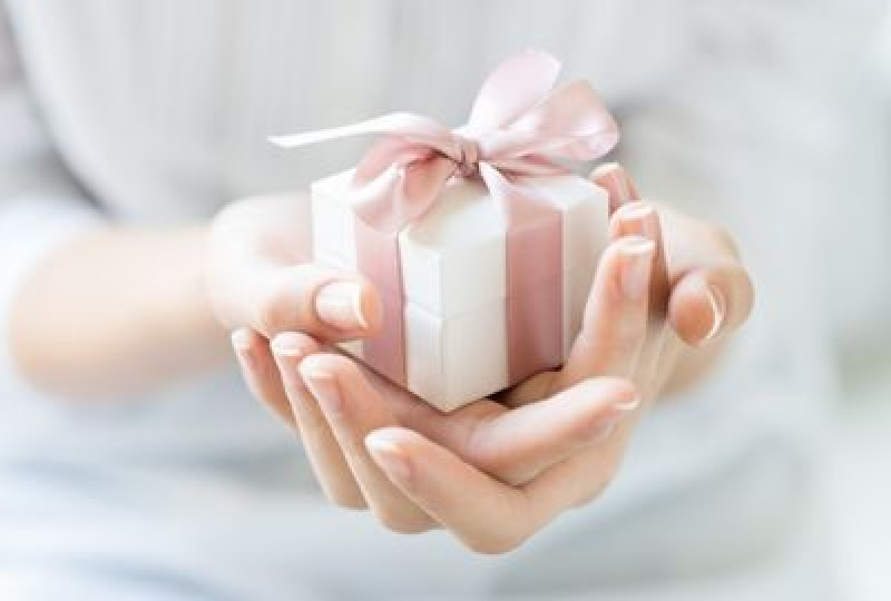 Cadouri de top pentru barbatii care au probleme in cuplu