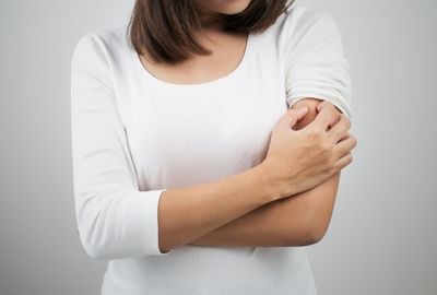 Dermatita seboreica: cum se manifesta, diagnostic si tratament