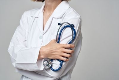 Doctor Irina Mateies: Sfaturi utile atunci cand apelezi la chimioterapie