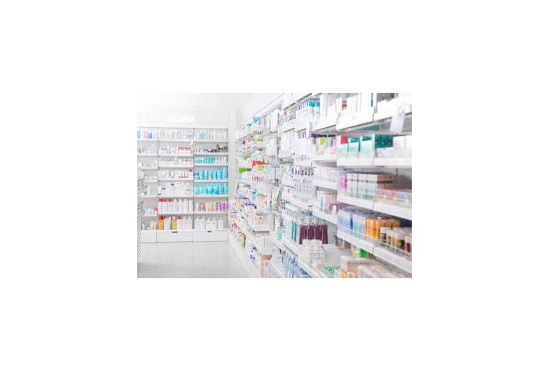 Primul black friday la Spring, Farmacia la Pret Mic