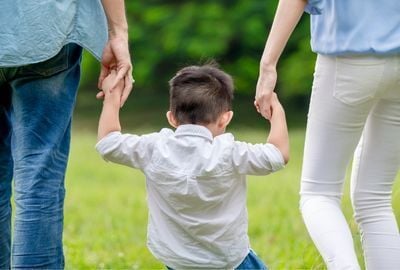 Tulburarile de mers la copii: de ce apar, cum se pot preveni
