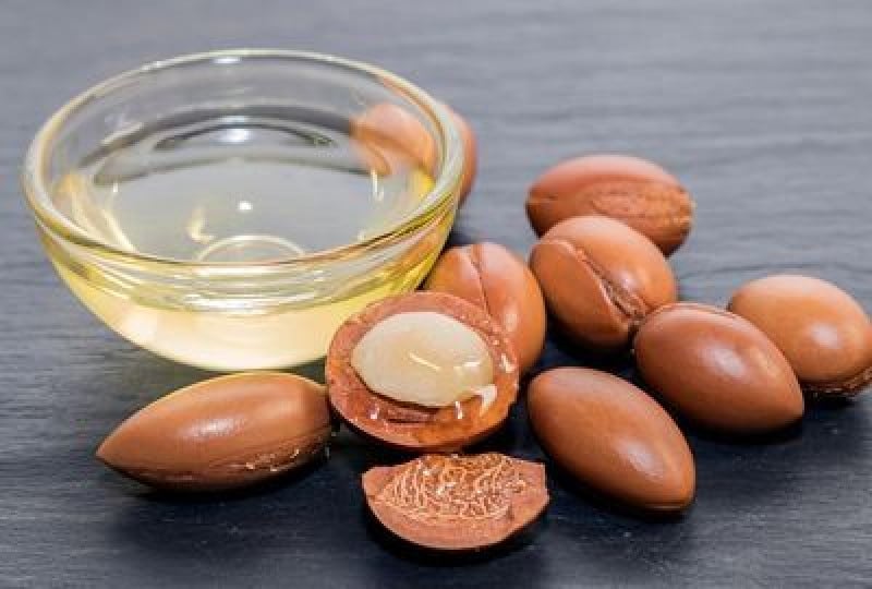Uleiul de argan: cum se foloseste si ce beneficii are