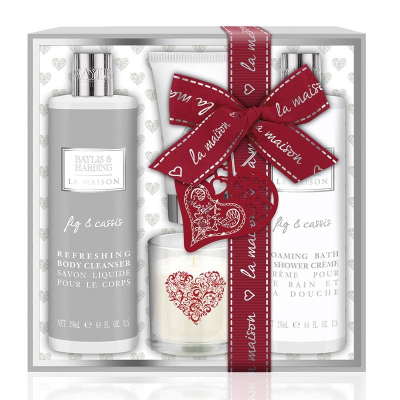 Baylis and Harding Set 4 piese La Maison LMFC18CANDSET - Lumanare 60g/ Sapun lichid 250ml/ Crema maini 30ml/ Crema dus 250 ml