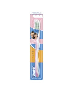 Oral B 3Effect Delicate White 40 medium