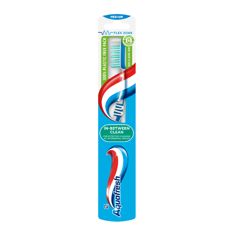 Periuta de dinti In-Between Clean, Medium, culori variate, 1 bucata, Aquafresh