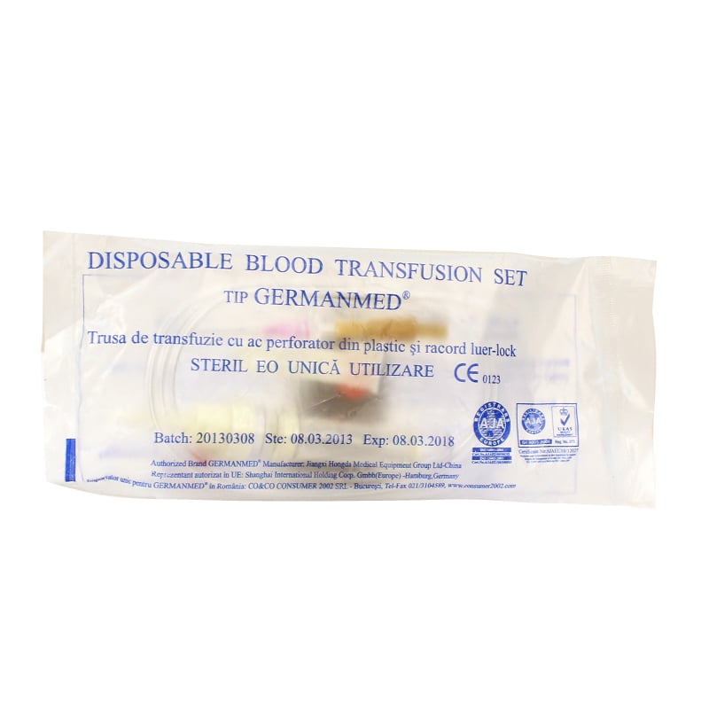 Trusa de transfuzie cu ac perforator metalic si racord luer-lock