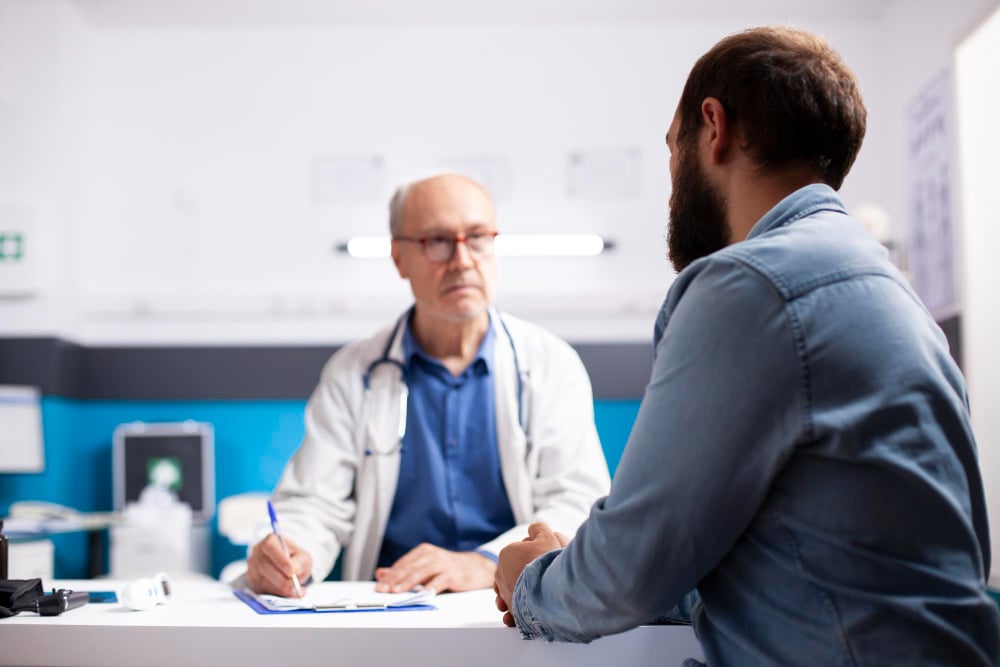 Consult medical hemoroizi